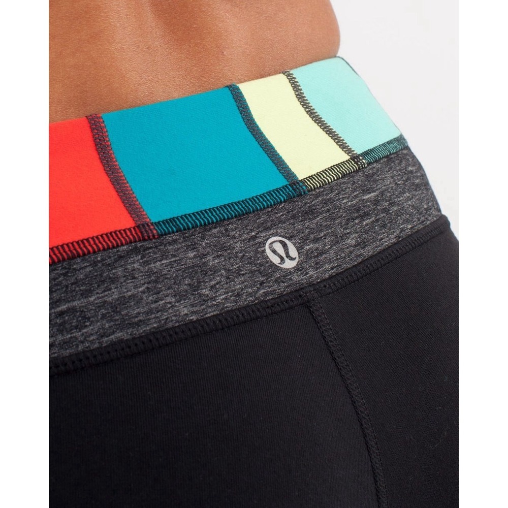 Lululemon Womens Groove Flare Yoga Reversible Pants 4 Black Colorblock Waist Y2K - Picture 6 of 16